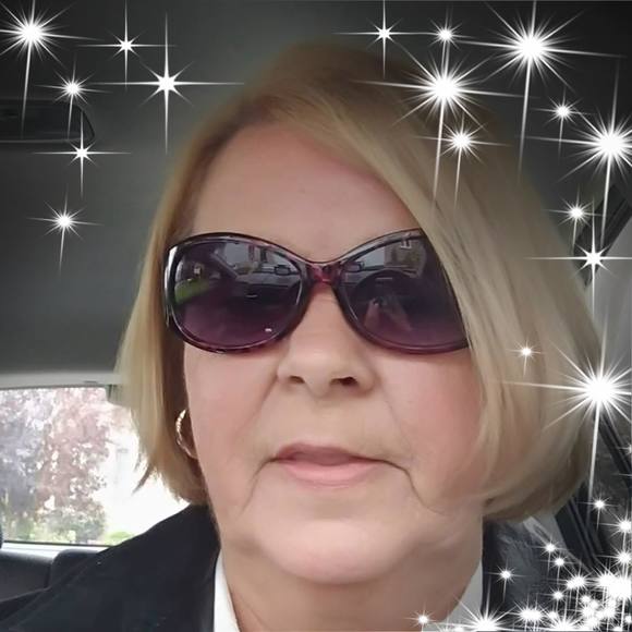 Meet your Posher, Suzanne - Picture 1 of 1